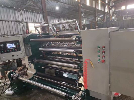 1300mm เครื่องตัดทอผ้าไม่เนียน เครื่องตัดและลวดผ้า 0-200m/min