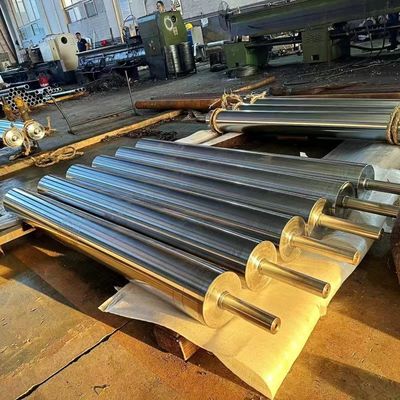 เครื่องม้วนเหล็กทนทานการกัดกร่อน การทํางานต่อเนื่อง เครื่องบรรจุภัณฑ์ภาระหนัก